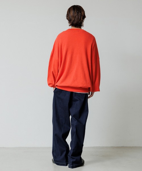 ADAM ET ROPE'（アダムエロペ）の「【WEB限定】ルーズシルエット ミラノリブ モックネック ニットプルオーバー / ユニセックス（ニット/セーター・メンズ・ブラック/オレンジ系その他/ブルー系その他5・M/L）」の22枚目の写真