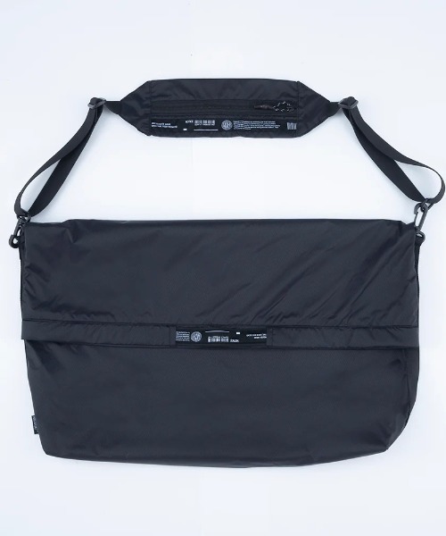 TIMELESS COMFORT(タイムレスコンフォート)の「WEEKEND(ER)(ウィークエンダー) LIGHTWEIGHT PACKABLE SHOULDERBAG(ショルダーバッグ・レディース・オレンジ/オリーブ/グレー/ブラック・ONE SIZE)」の14枚目の写真