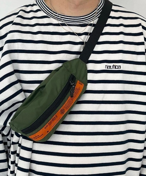 TIMELESS COMFORT(タイムレスコンフォート)の「WEEKEND(ER)(ウィークエンダー) LIGHTWEIGHT PACKABLE SHOULDERBAG(ショルダーバッグ・レディース・オレンジ/オリーブ/グレー/ブラック・ONE SIZE)」の22枚目の写真