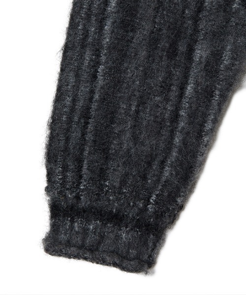 PERVERZE（パーバーズ）の「Patch Large Cardigan（カーディガン/ボレロ・レディース・ブラウン/グレー・ONE SIZE）」の5枚目の写真