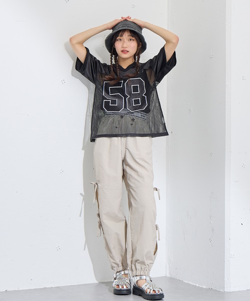 BISKEE（ビスキー）の「サイドリボン カーゴパンツ(140㎝～160㎝)（カーゴパンツ・キッズ・ブラック/ピンク/オフホワイト/グレー/サックスブルー・150cm/140cm/160cm/130cm）」の16枚目の写真