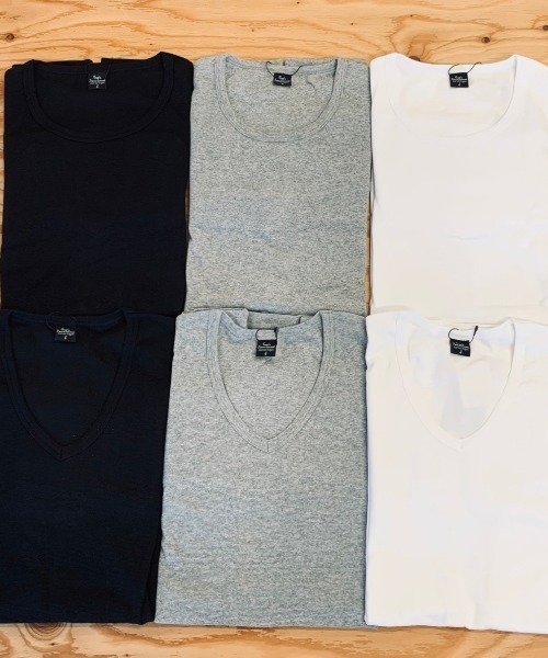VIBGYOR(ヴィブジョー)の「スパンフライス 長袖 クルーネック&Vネック(Tシャツ/カットソー・メンズ・ブラック/グレー系その他/杢グレー/ホワイト/ホワイト系その他/ブラック系その他・MEDIUM/LARGE)」の13枚目の写真