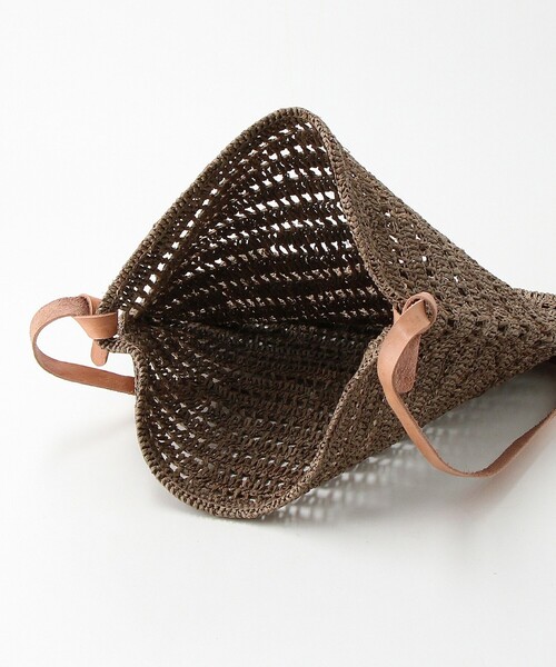 MADE IN MADA(メイドインマダ)の「【別注】<MADE IN MADA> OSCAR ショルダーバッグ(ショルダーバッグ・レディース・ダークブラウン/ベージュ/モカ・FREE)」の11枚目の写真