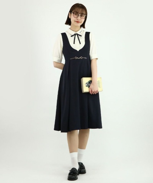 F i.n.t(フィント)の「【新色追加】リボンタイ付きロゴ刺繍衿ブラウス/fint(シャツ/ブラウス・レディース・ミント/オフホワイト/ライトグレー・FREE)」の6枚目の写真