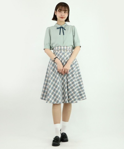 F i.n.t(フィント)の「【新色追加】リボンタイ付きロゴ刺繍衿ブラウス/fint(シャツ/ブラウス・レディース・ミント/オフホワイト/ライトグレー・FREE)」の15枚目の写真