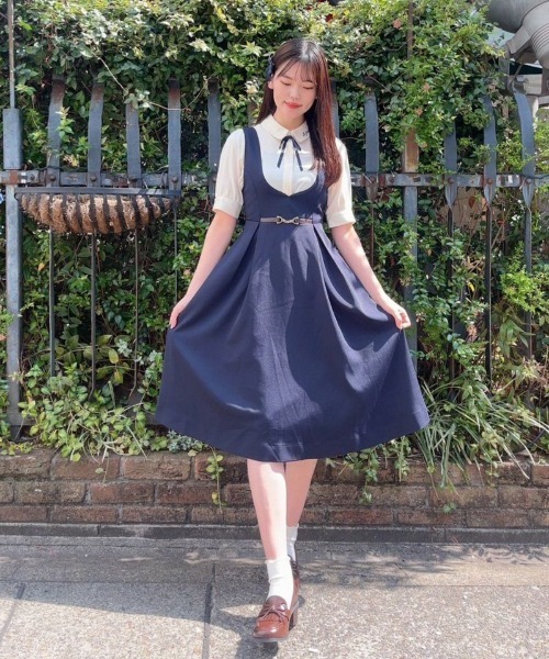 F i.n.t(フィント)の「【新色追加】リボンタイ付きロゴ刺繍衿ブラウス/fint(シャツ/ブラウス・レディース・ミント/オフホワイト/ライトグレー・FREE)」の5枚目の写真