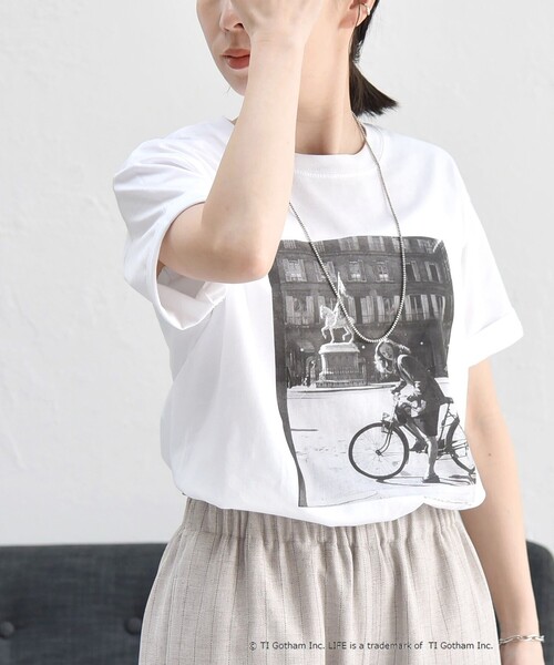 quaranciel(カランシエル)の「quaranciel:〈洗濯機可能〉LIFE フォト コットン Tシャツ(Tシャツ/カットソー・レディース・ホワイト・ONE SIZE/FREE)」の7枚目の写真