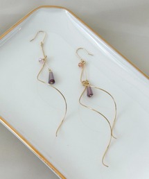 ガラスウェーブピアス