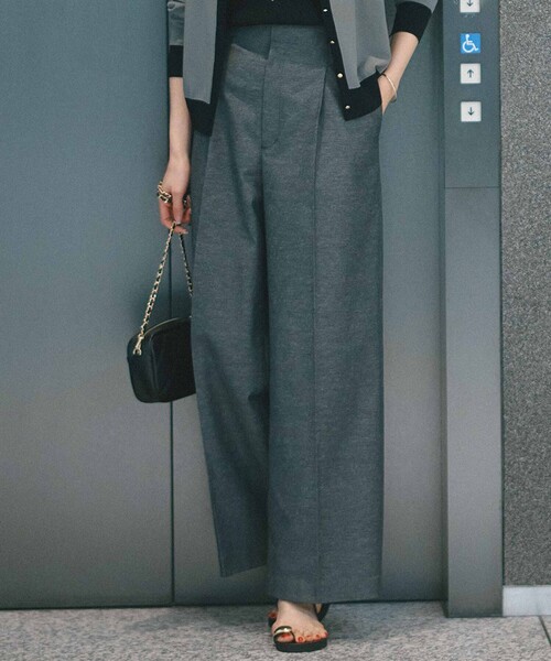 23区 S(ニジュウサンクチイサイサイズ)の「【セットアップ対応/洗える】コットンリネン オックスストレッチ ワイド パンツ(その他パンツ・レディース・ブラック系/ライトグレー系/ブラック系1・30/32/34)」の2枚目の写真