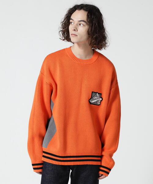 AVIREX（アヴィレックス）の「《直営店限定》VARSITY CREWNECK