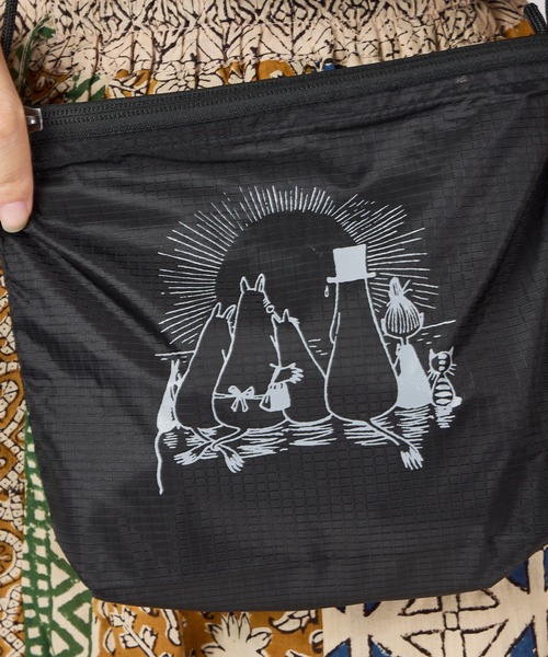 MOOMIN（ムーミン）の「MOOMIN / ムーミン ナイロン サコッシュ nylon BAG WNI（ショルダーバッグ・レディース・オリーブドラブ/ベージュ/ブラック・FREE）」の8枚目の写真