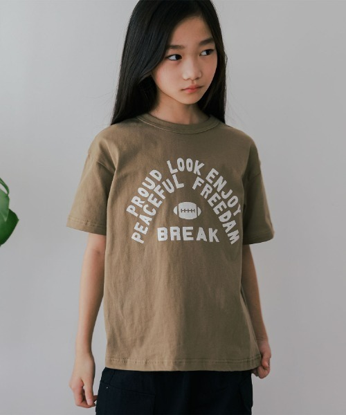 ZERO standerd(ゼロスタンダード)の「ZERO standard/ゼロスタンダード プリントTシャツ(Tシャツ/カットソー・キッズ・ブラック/グレー系その他/オフホワイト/グレー/チャコールグレー/グレー系その他6/ホワイト系その他2/ブラック系その他/ベージュ/ネイビー/ホワイト系その他/ベージュ系その他・100cm/110cm/120cm/130cm/140cm/150cm/160cm)」の10枚目の写真