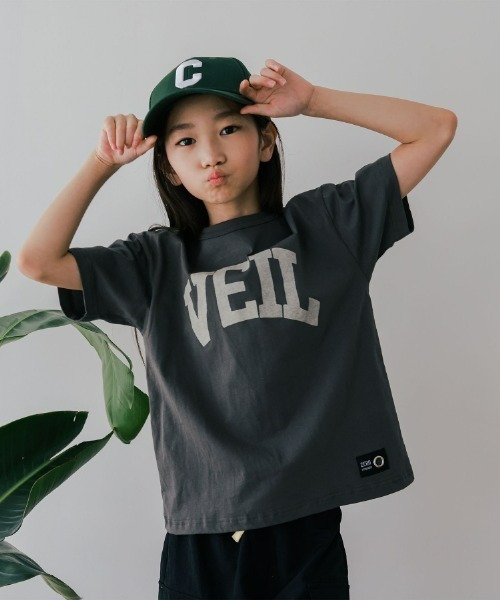 ZERO standerd(ゼロスタンダード)の「ZERO standard/ゼロスタンダード プリントTシャツ(Tシャツ/カットソー・キッズ・ブラック/グレー系その他/オフホワイト/グレー/チャコールグレー/グレー系その他6/ホワイト系その他2/ブラック系その他/ベージュ/ネイビー/ホワイト系その他/ベージュ系その他・100cm/110cm/120cm/130cm/140cm/150cm/160cm)」の9枚目の写真
