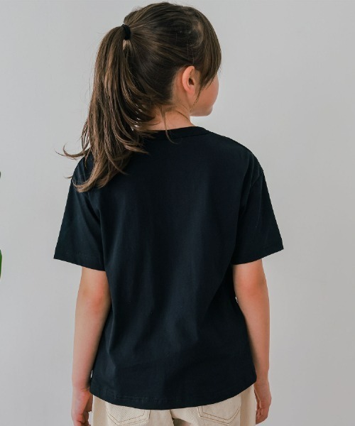 ZERO standerd(ゼロスタンダード)の「ZERO standard/ゼロスタンダード プリントTシャツ(Tシャツ/カットソー・キッズ・ブラック/グレー系その他/オフホワイト/グレー/チャコールグレー/グレー系その他6/ホワイト系その他2/ブラック系その他/ベージュ/ネイビー/ホワイト系その他/ベージュ系その他・100cm/110cm/120cm/130cm/140cm/150cm/160cm)」の16枚目の写真