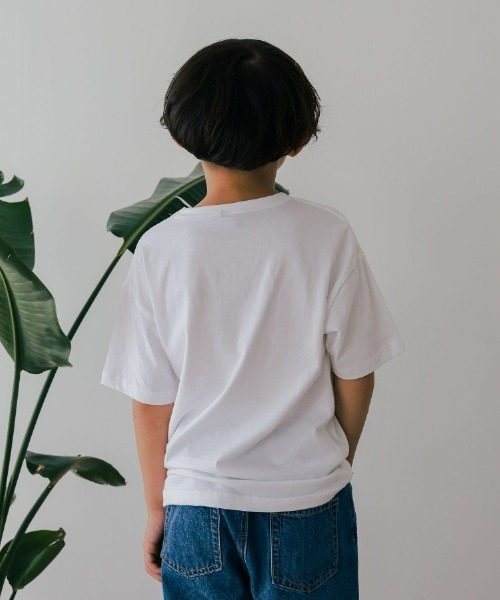 ZERO standerd(ゼロスタンダード)の「ZERO standard/ゼロスタンダード プリントTシャツ(Tシャツ/カットソー・キッズ・ブラック/グレー系その他/オフホワイト/グレー/チャコールグレー/グレー系その他6/ホワイト系その他2/ブラック系その他/ベージュ/ネイビー/ホワイト系その他/ベージュ系その他・100cm/110cm/120cm/130cm/140cm/150cm/160cm)」の17枚目の写真