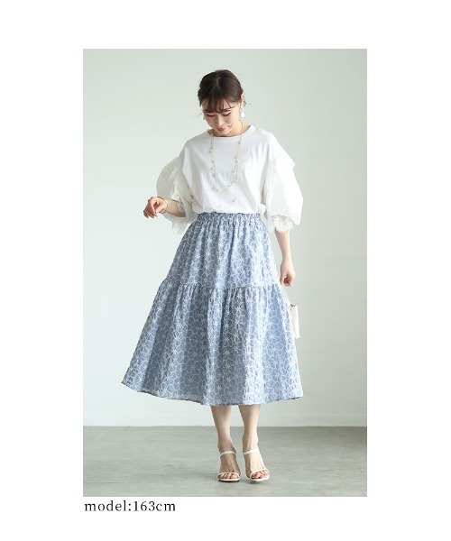 Sawa a la mode（サワアラモード）の「花刺繍レースのティアードスカート（スカート・レディース・ブルー/ブラック・FREE）」の12枚目の写真