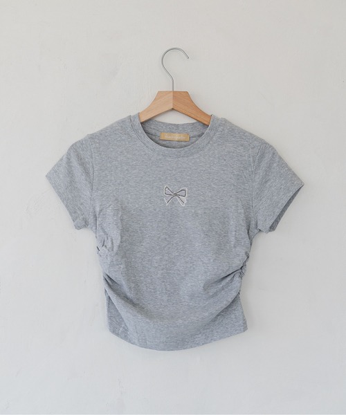 madrepadre(マドレパドレ)の「ラインストーン付きリボンプリントTシャツ(Tシャツ/カットソー・レディース・ブラック/グレー・SMALL/MEDIUM)」の15枚目の写真
