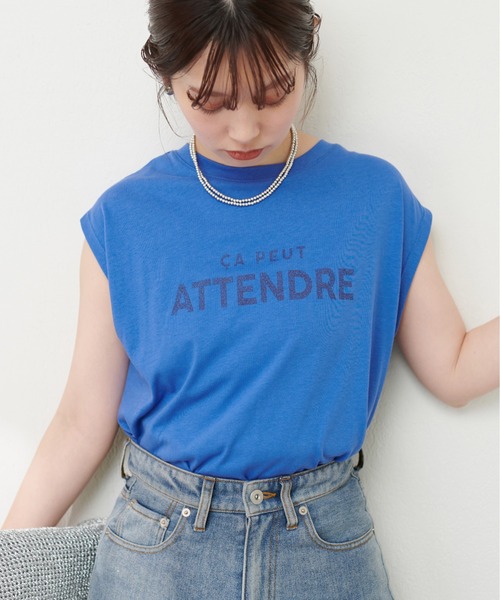 natural couture(ナチュラルクチュール)の「シルケット風ノースリロゴT(タンクトップ・レディース・ライトベージュ/オフホワイト/ブルー/スミクロ・FREE)」の5枚目の写真