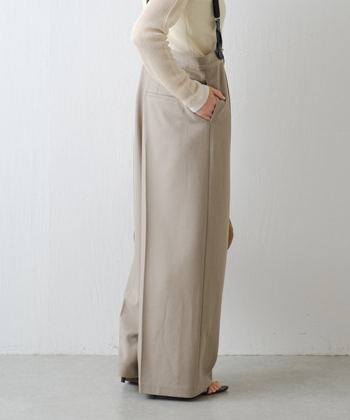 COLLAGE GALLARDAGALANTE（コラージュガリャルダガランテ）の「サスペンダーワイドスラックス（その他パンツ・レディース・ベージュ/ネイビー・FREE）」の10枚目の写真
