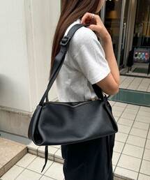 fredy emue | 【WEB限定カラーあり】台形ワンショルバッグ(ショルダーバッグ)