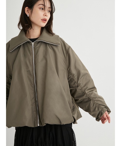 emmi（エミ）の「撥水リブカラーバルーンデザインブルゾン（ブルゾン・レディース・オフホワイト/カーキ/ブラック・0/1）」の14枚目の写真