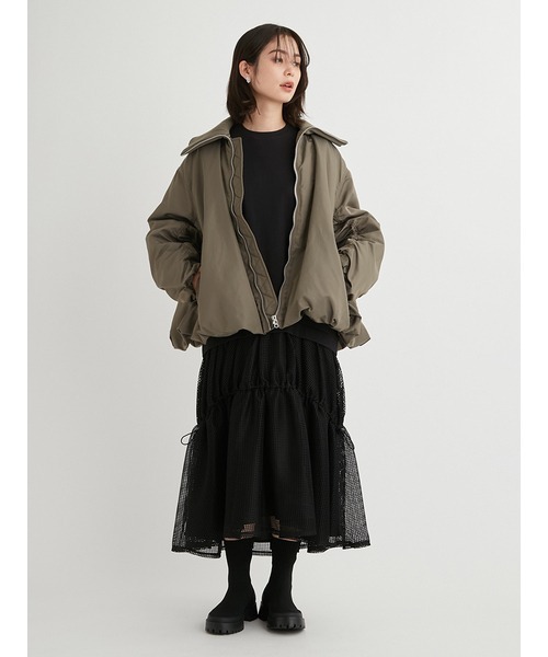 emmi（エミ）の「撥水リブカラーバルーンデザインブルゾン