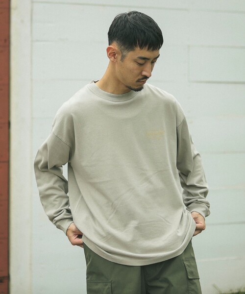 PENDLETON(ペンドルトン)の「【別注】PENDLETON / ピグメント ロングスリーブ T(Tシャツ/カットソー・メンズ・グレイッシュベージュ/グレイッシュブルー/チャコールグレー・SMALL/MEDIUM/LARGE/X-LARGE)」の11枚目の写真