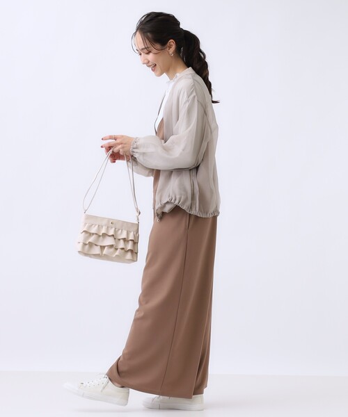 SHOO・LA・RUE（シューラルー）の「◆【軽量】大人かわいい フリルショルダーバッグ（ショルダーバッグ・レディース・アイボリー/ブラック/シルバー・00）」の19枚目の写真