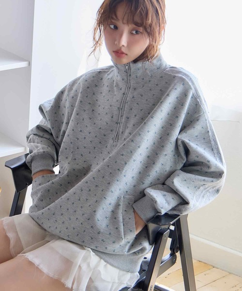 one after another NICE CLAUP(ワンアフターアナザーナイスクラップ)の「ハーフジップオーバーサイズスウェット(スウェット・レディース・チャコールグレー/杢グレー/アイボリー/オフホワイト/ブラウン・FREE)」の4枚目の写真