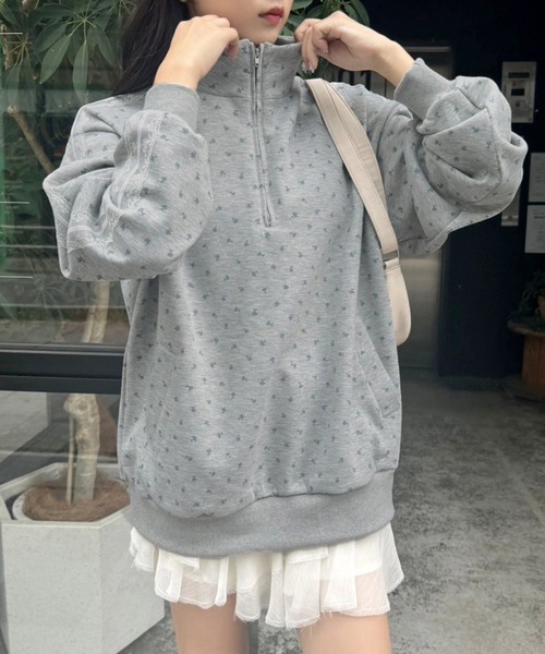 one after another NICE CLAUP(ワンアフターアナザーナイスクラップ)の「ハーフジップオーバーサイズスウェット(スウェット・レディース・チャコールグレー/杢グレー/アイボリー/オフホワイト/ブラウン・FREE)」の20枚目の写真