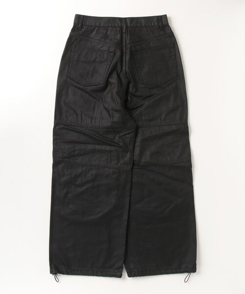 Never mind the XU / Chikashitsu+（ネバーマインド ザ エックスユー / チカシツプラス）の「ストリートファッション DIG YOUR OWN GRAVE ディグ ユア オウン グレイブ COATING BIKER PANTS コーティングバイカーパンツ ワイドカーゴパンツ ワイドパンツ フルレングスパンツ 韓国ファッション 韓国 ストリート（カーゴパンツ・メンズ・ブラック・M/L）」の18枚目の写真