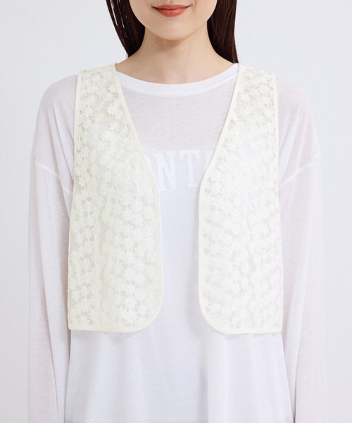 ROPE' PICNIC（ロペピクニック）の「フラワーレースベスト（ベスト・レディース・ブラック/キナリ・38）」の4枚目の写真