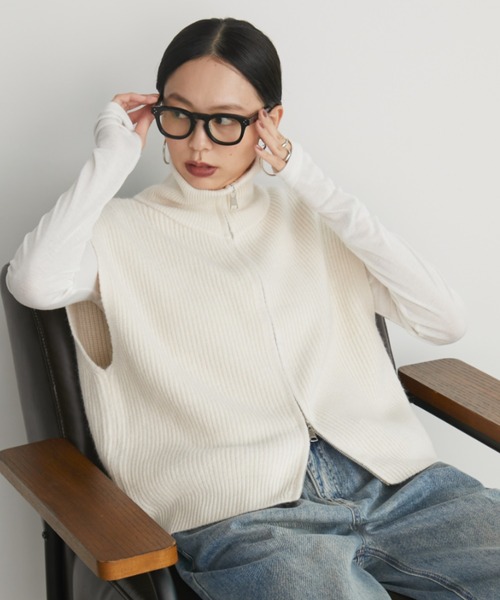 Auntie Rosa Holiday（アンティローザホリデー）の「ジップアップニットベスト（ベスト・レディース・ブラック/アイボリー/ブラウン・FREE）」の5枚目の写真