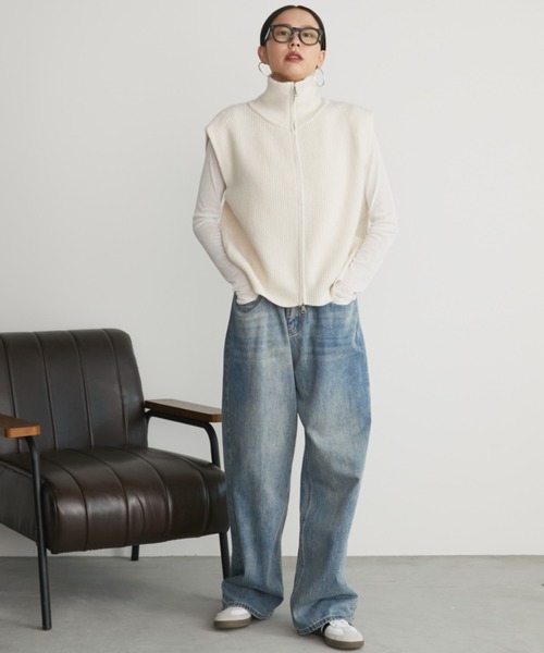 Auntie Rosa Holiday（アンティローザホリデー）の「ジップアップニットベスト（ベスト・レディース・ブラック/アイボリー/ブラウン・FREE）」の15枚目の写真