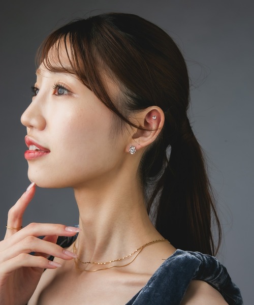Os accessory(オズアクセサリー)の「Os -オズ- 【金属アレルギー対応】メタルローズピアス(ピアス(両耳用)・レディース・ゴールド/シルバー・ONE SIZE)」の10枚目の写真