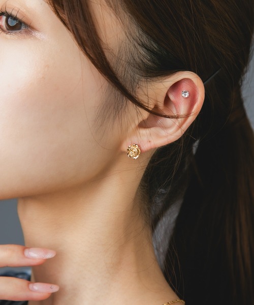 Os accessory(オズアクセサリー)の「Os -オズ- 【金属アレルギー対応】メタルローズピアス(ピアス(両耳用)・レディース・ゴールド/シルバー・ONE SIZE)」の13枚目の写真