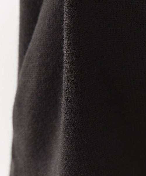 ROOPTOKYO（ループトウキョウ）の「オーバーサイズ Vネックニットカーディガン（カーディガン/ボレロ・メンズ・ブラック/アイボリー/グレー/ベージュ・M/L）」の10枚目の写真