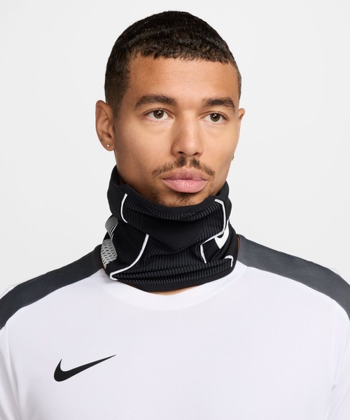 NIKE（ナイキ）の「ナイキ アカデミー Dri-FIT サッカースヌード / Nike Academy Dri-FIT Soccer Snood＜S-XL 展開＞（その他・メンズ・ブラック/ブラック系その他2・L/XL/S/M）」の6枚目の写真