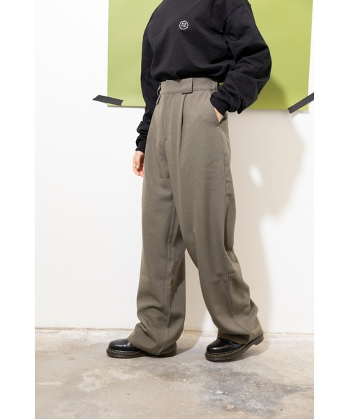 L.H.P（エルエイチピー）の「yipyip/イップイップ/1TUCK STRAIGHT TROUSER（スラックス・レディース・グレー・MEDIUM/LARGE）」の7枚目の写真