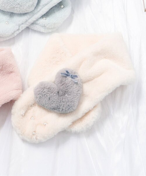 apres les cours（アプレレクール）の「ハートファーマフラー（マフラー・キッズ・サックスブルー/アイボリー/ピンク・140/120）」の2枚目の写真