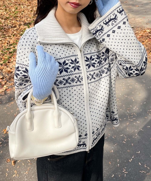 Chillfar（チルファー）の「ノルディック柄ジップニットカーデ（カーディガン/ボレロ・レディース・ネイビー/チャコール/レッド/アイボリー/ブラウン・FREE）」の7枚目の写真