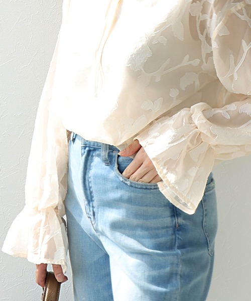 カットジャカードブラウス（シャツ/ブラウス）｜Jines（ジネス）