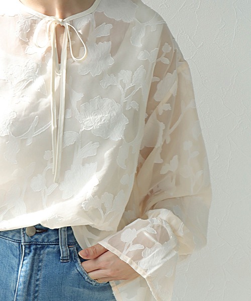 カットジャカードブラウス（シャツ/ブラウス）｜Jines（ジネス）