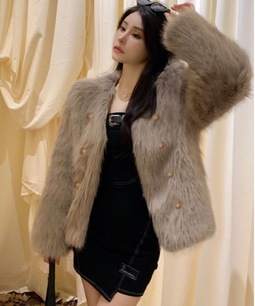 gossip！ロサンゼルス（ゴシップロサンゼルス）の「フェミニンファージャケット［韓国ファッション］（ノーカラーコート・レディース・オフホワイト/グレー/ブラック・FREE）」の17枚目の写真