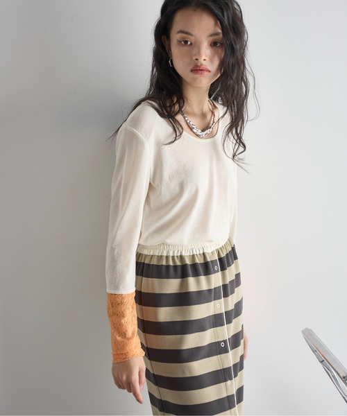 THE YOn(ザヨン)の「2WAYスイッチレースカフシアーロングスリーブT(Tシャツ/カットソー・レディース・イエロー/アイボリー/グレイッシュベージュ/チャコールグレー・FREE)」の10枚目の写真