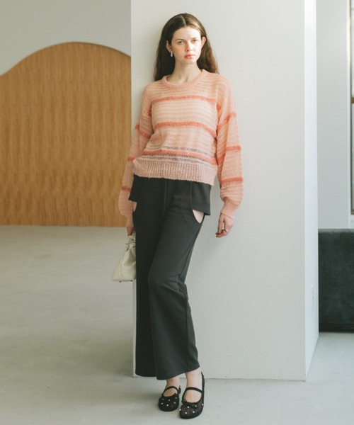 VANNIE U（ヴァニーユー）の「スパンコールボーダーシアーニット（ニット/セーター・レディース・アイボリー/ライトグレー/ピンク・FREE）」の6枚目の写真