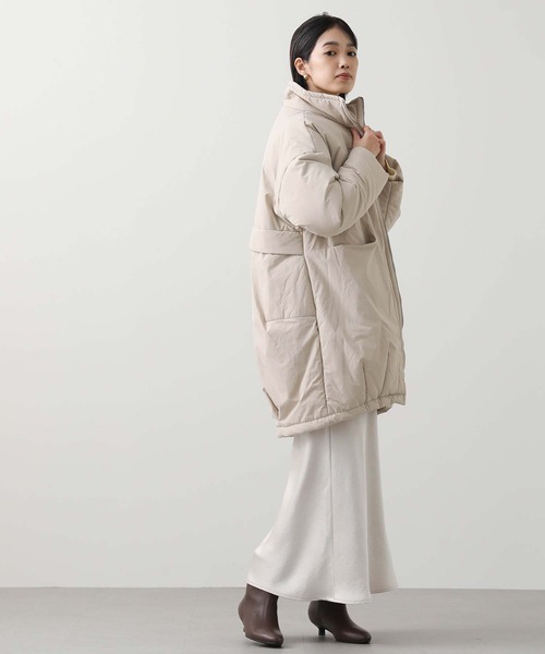 Gready Brilliant(グレディブリリアン)の「スタンド中綿オーバーコート(その他アウター・レディース・ブラック/ライトベージュ・FREE)」の14枚目の写真