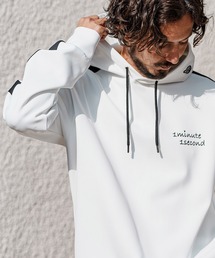 mpa3707- color scheme line parka with cursive print パーカー