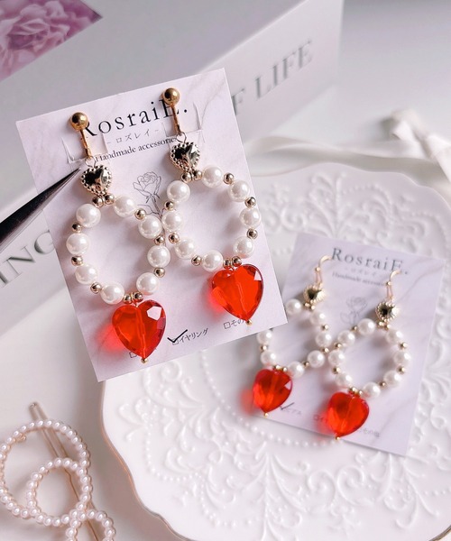 tone(トーン)の「【RosraiE】レッドハート サークルパール イヤリング(MA)(イヤリング・レディース・ゴールド・FREE)」の2枚目の写真