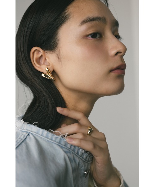 STYLEMIXER(スタイルミキサー)の「ハーティーミディアムピアス(ピアス(両耳用)・レディース・シルバー/ゴールド・FREE)」の3枚目の写真